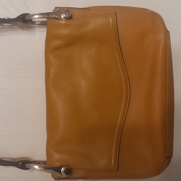 Vince Camuto Handbags - Mustard colored genuine leather handbag.